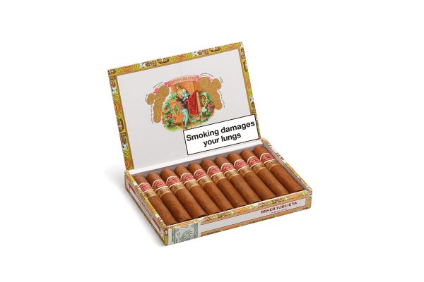 Romeo y Julieta Short Churchill - Box of 10